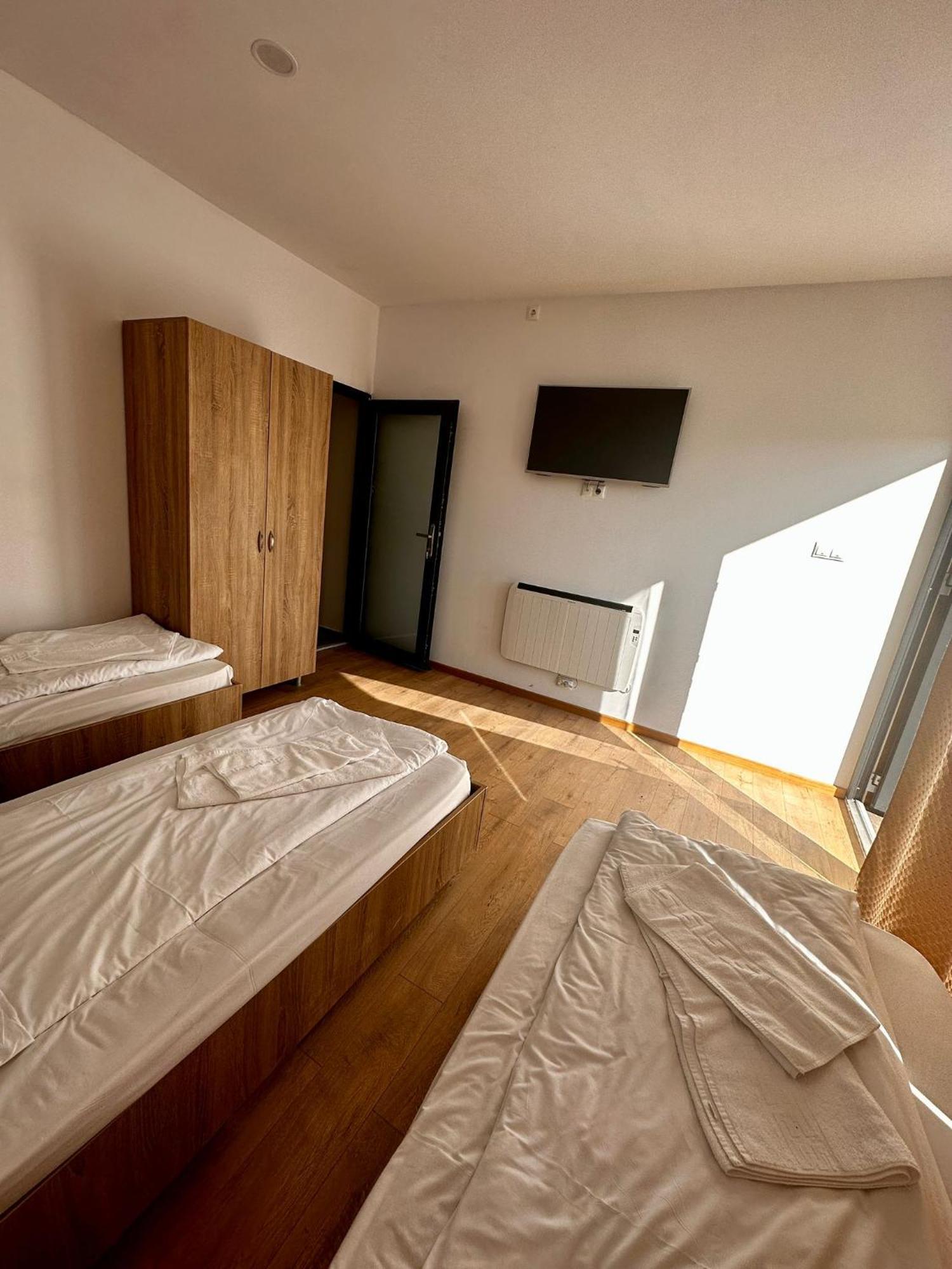 Hotel Complex Popas Pacurari Jassy Zewnętrze zdjęcie