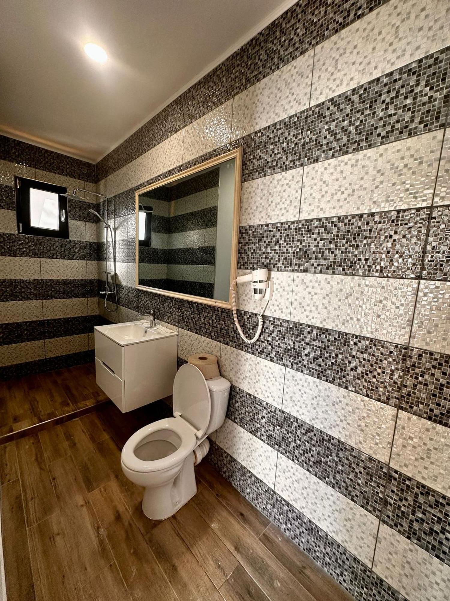 Hotel Complex Popas Pacurari Jassy Zewnętrze zdjęcie